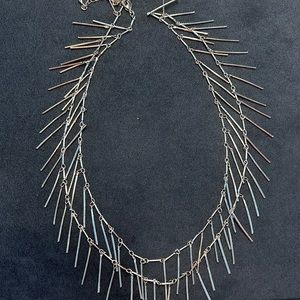 Fringe chain in Gold